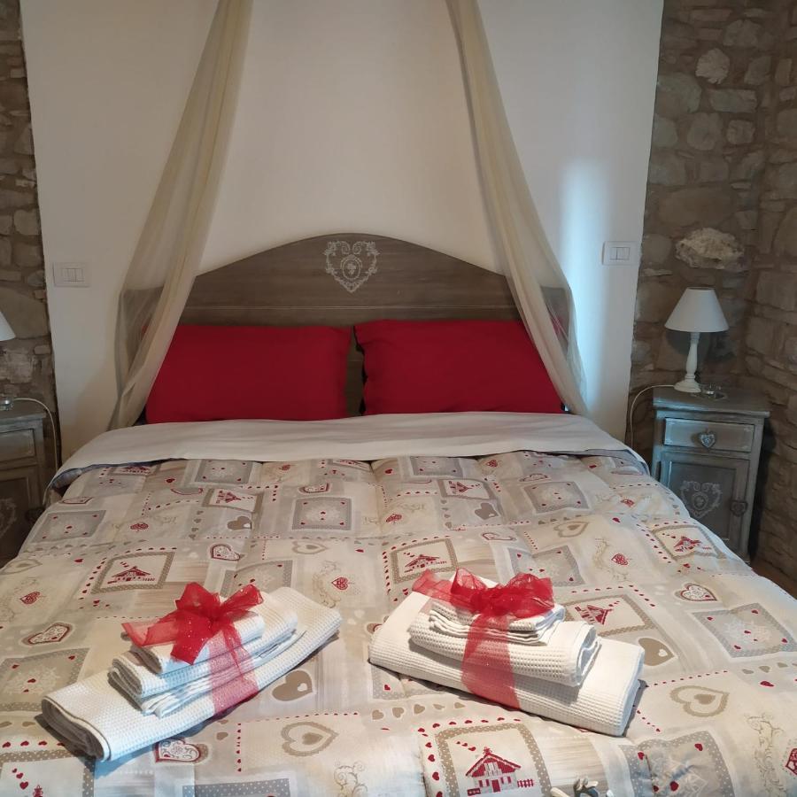 Fra Bosco E Cielo B&B Mercato Saraceno Екстер'єр фото